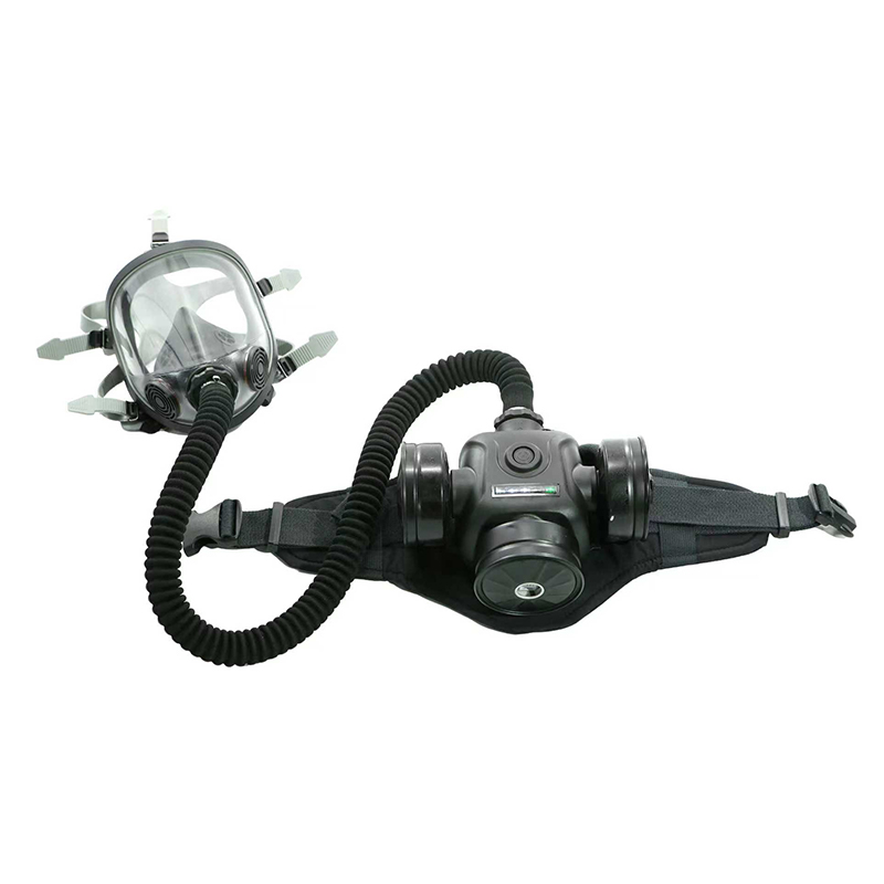 Respirator s kombiniranim dovodom plina s filtrom